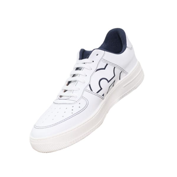 M Sports Breeze Sneaker